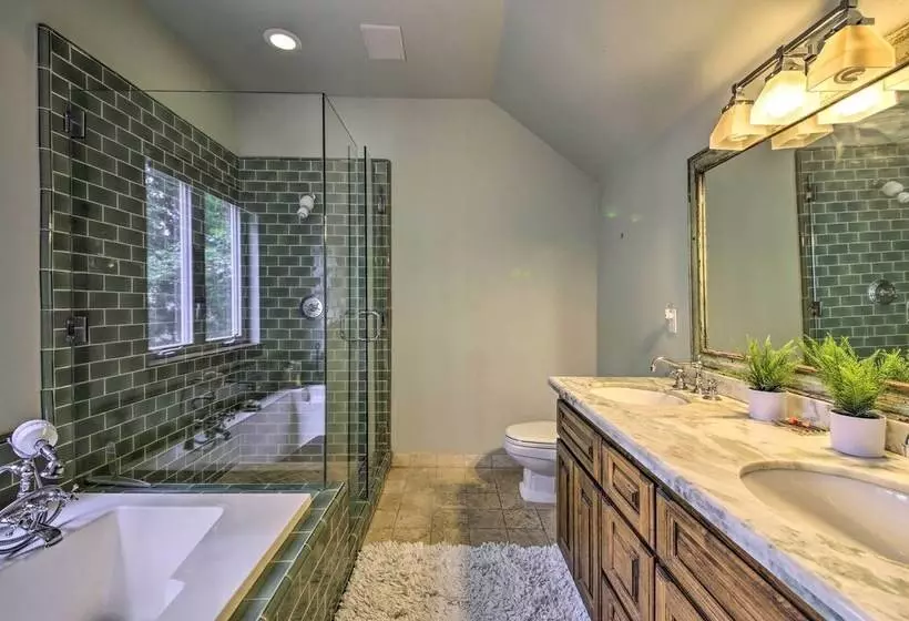 Incredible Lake Arrowhead Home W/ Views & Decks!