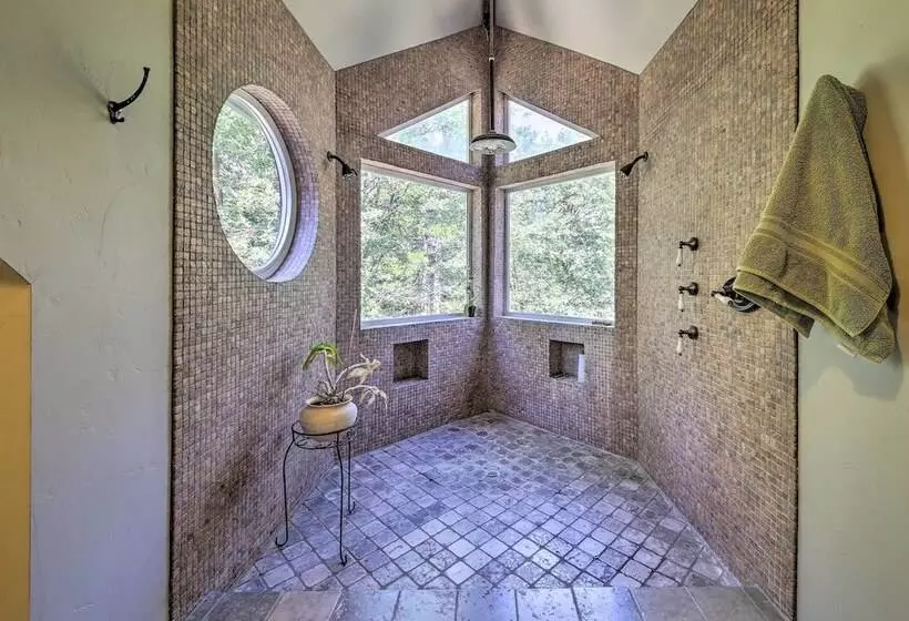 Incredible Lake Arrowhead Home W/ Views & Decks!