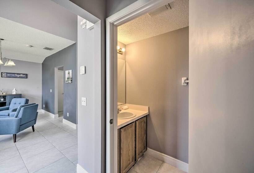 Kissimmee Home W/ Pool & Lanai ~ 5 Mi To Wdw!