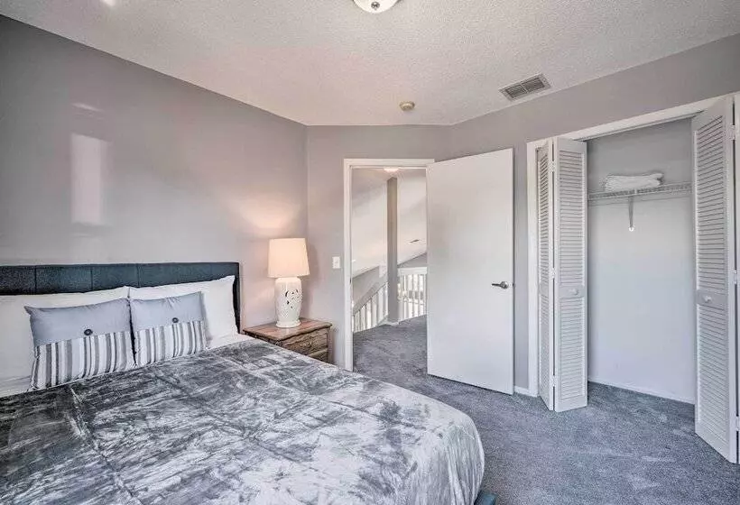 Kissimmee Home W/ Pool & Lanai ~ 5 Mi To Wdw!