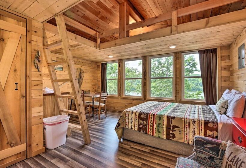 Lakefront Rocky Mount Main House W/ 3 Cabins!