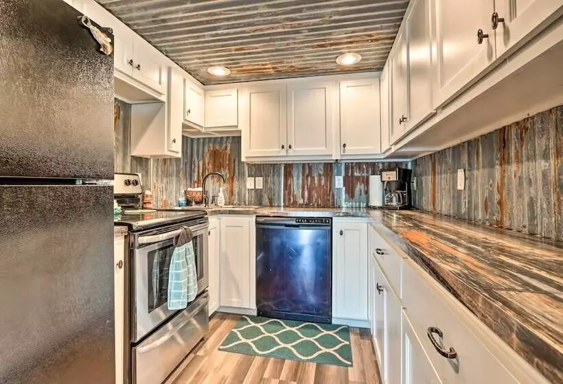 Lakefront Rocky Mount Main House W/ 3 Cabins!