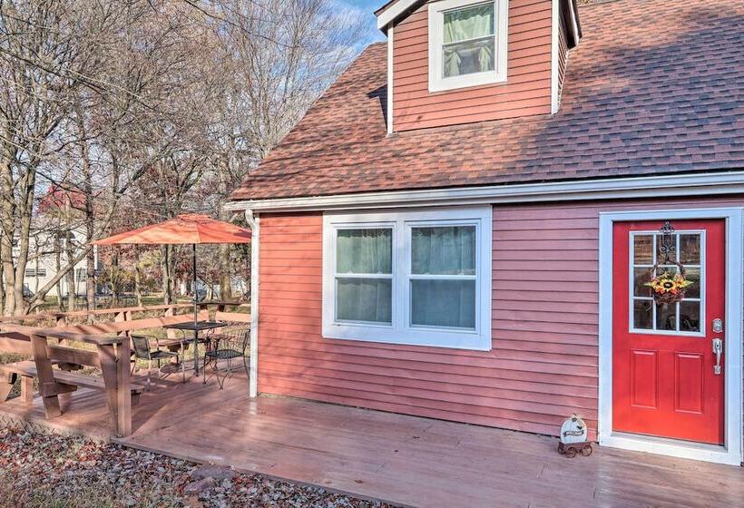 Albrightsville Home W/ Indian Mountain Lake Access