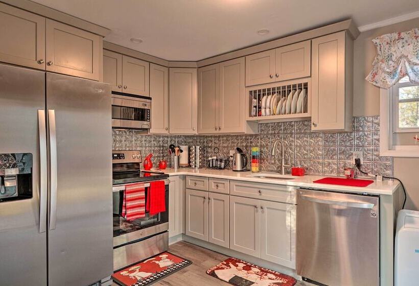 Albrightsville Home W/ Indian Mountain Lake Access