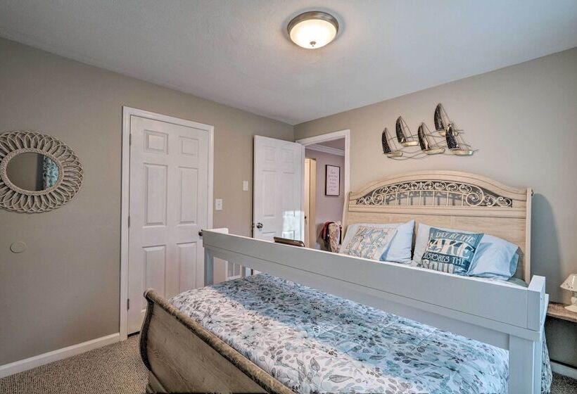 Albrightsville Home W/ Indian Mountain Lake Access