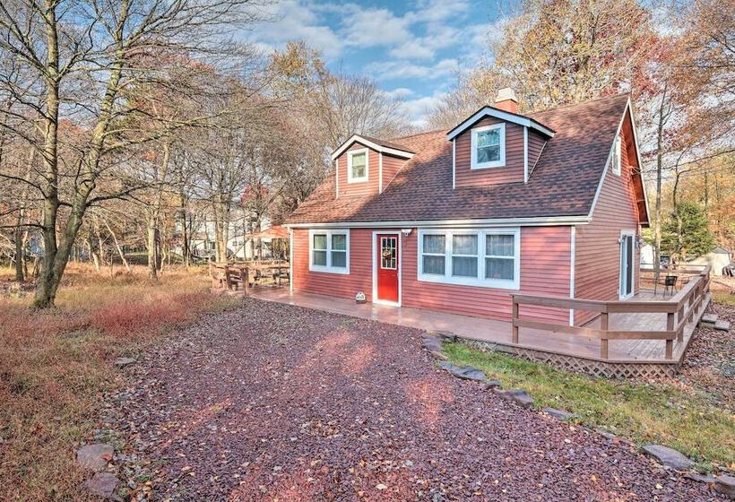 Albrightsville Home W/ Indian Mountain Lake Access