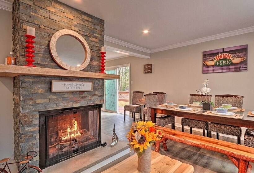 Albrightsville Home W/ Indian Mountain Lake Access