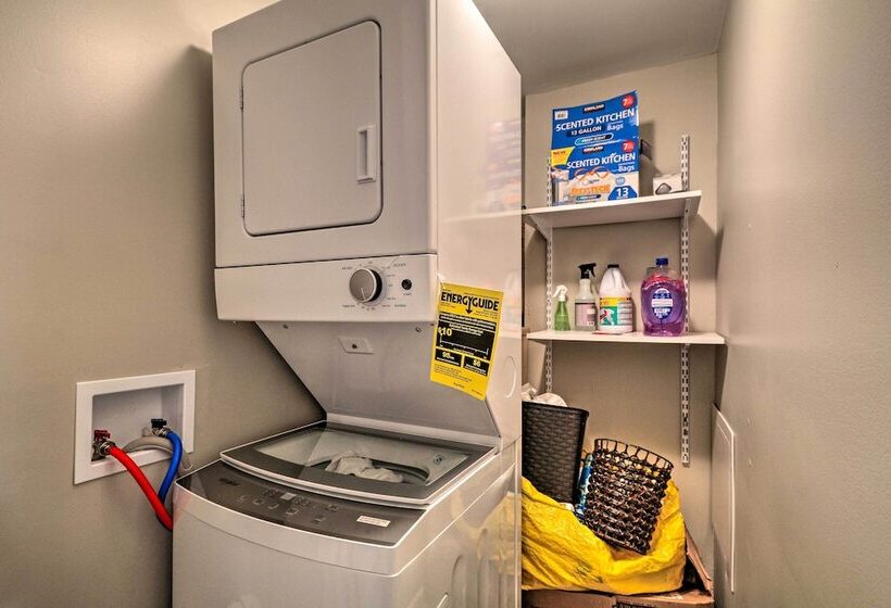 Albrightsville Home W/ Indian Mountain Lake Access