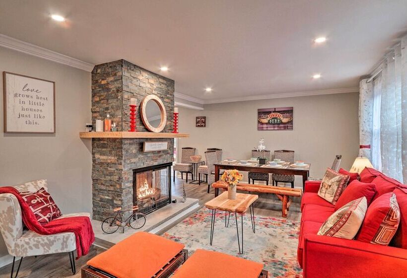 Albrightsville Home W/ Indian Mountain Lake Access