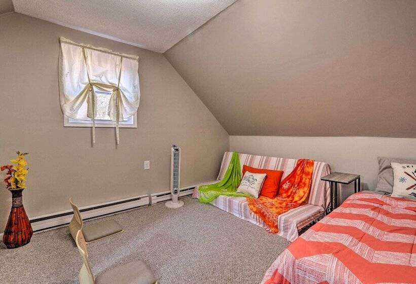 Albrightsville Home W/ Indian Mountain Lake Access