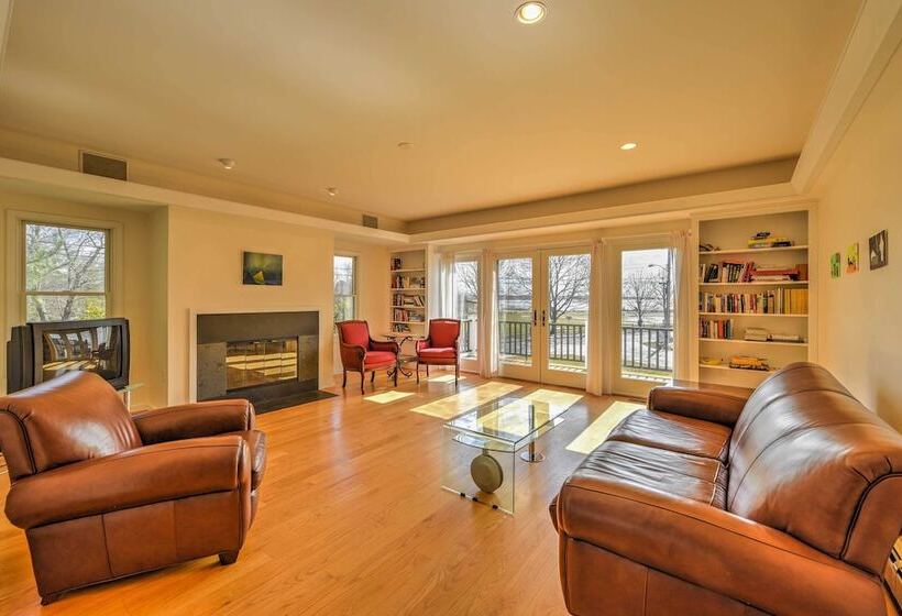 Multi Level Marion House: Loft, Deck + Ocean Views