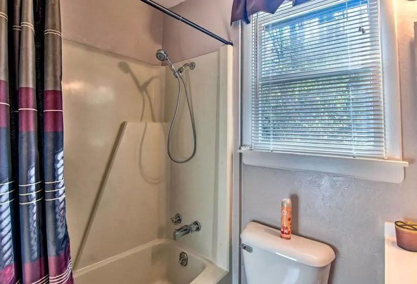 Nature S Retreat  W/ Hot Tub: 7 Mi To Bryson City