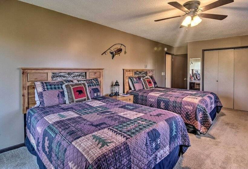 Nature S Retreat  W/ Hot Tub: 7 Mi To Bryson City