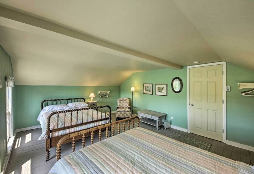 Quiet Baileys Harbor Country Home: 1 Mi To Lake!