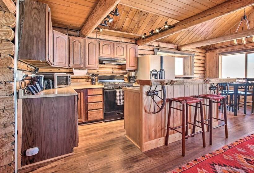 Remote Wolf Creek Cabin   Wide Open Spaces!