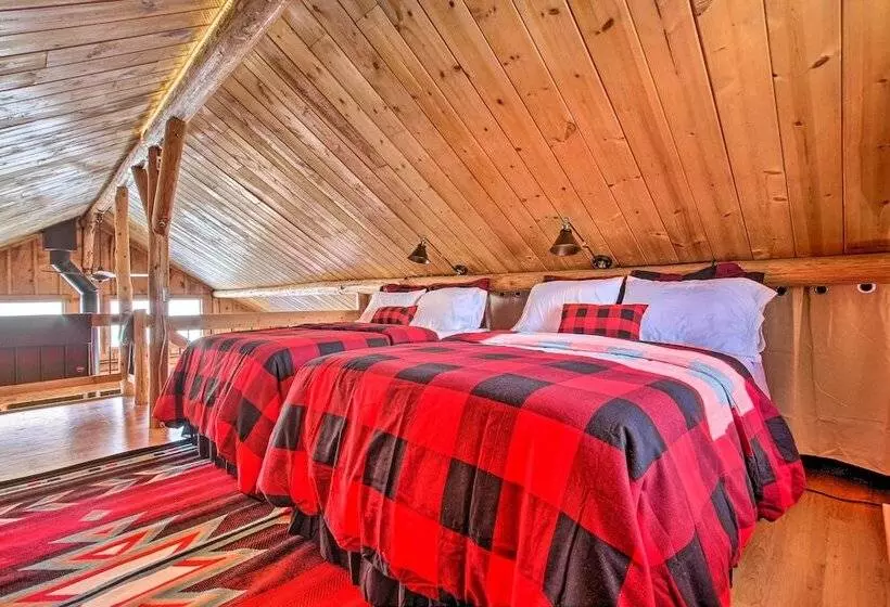 Remote Wolf Creek Cabin   Wide Open Spaces!