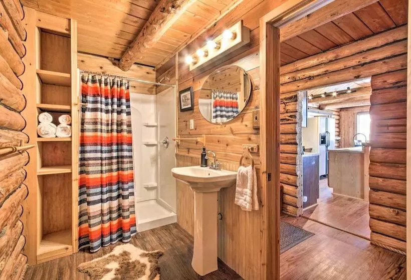 Remote Wolf Creek Cabin   Wide Open Spaces!