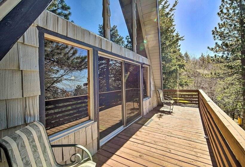 Running Springs Cabin W/ Large Deck + View!