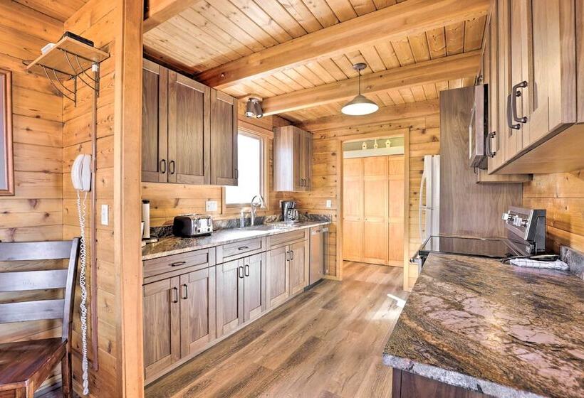 1 Mi To Granby Ranch: Family Friendly Cabin!