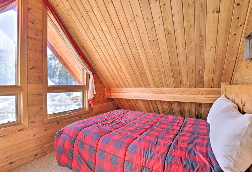 1 Mi To Granby Ranch: Family Friendly Cabin!