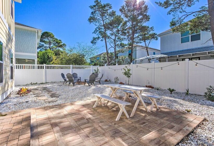 Half Mi To Inlet Beach: Home W/ Grill & Fire Pit