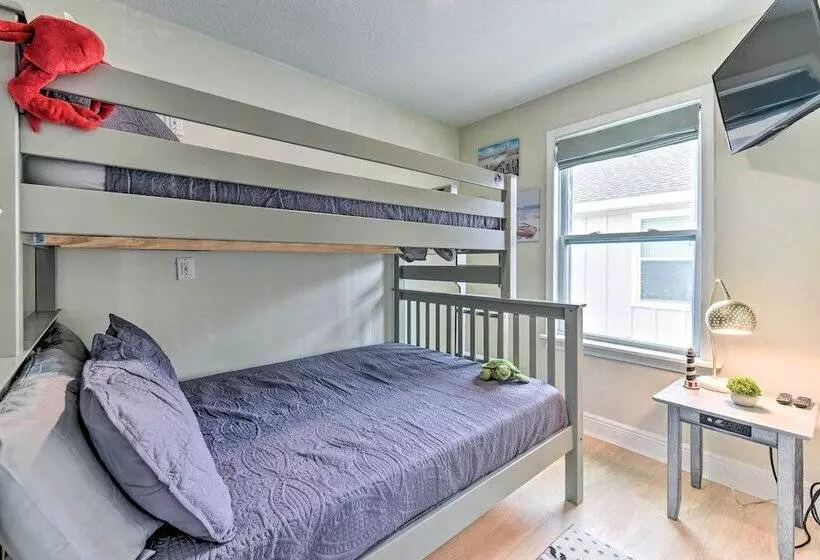 Half Mi To Inlet Beach: Home W/ Grill & Fire Pit