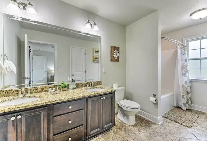 Half Mi To Inlet Beach: Home W/ Grill & Fire Pit