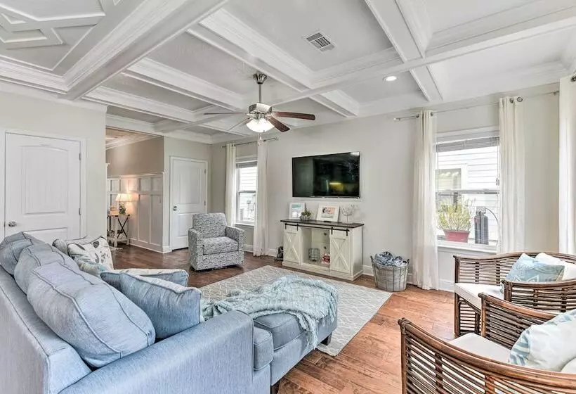 Half Mi To Inlet Beach: Home W/ Grill & Fire Pit