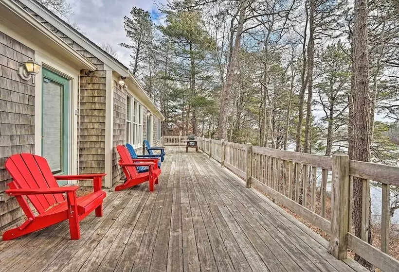 Spacious Waterfront Falmouth Home On Jenkins Pond!
