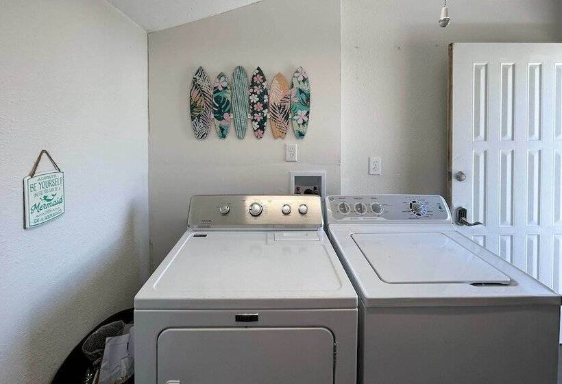 A Frame Family Home Near Beach: Beach Gear!