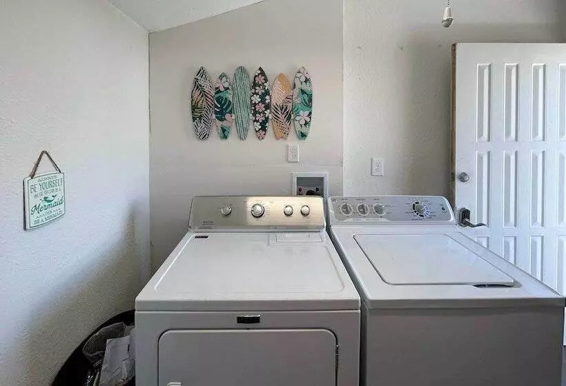 A Frame Family Home Near Beach: Beach Gear!