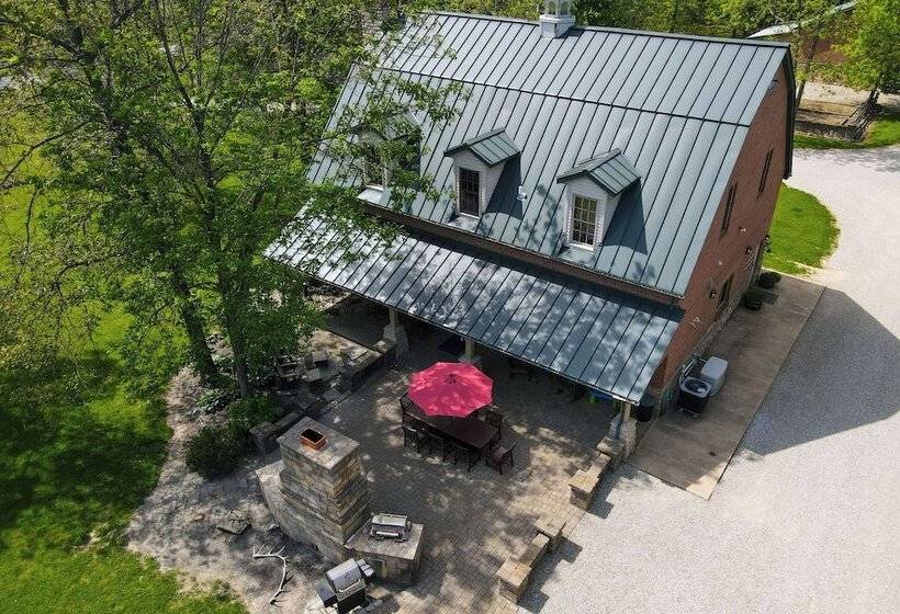 Walhonding Woods  Secluded Farmland Retreat!