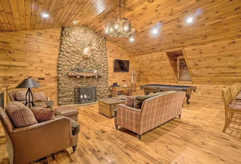 Walhonding Woods  Secluded Farmland Retreat!