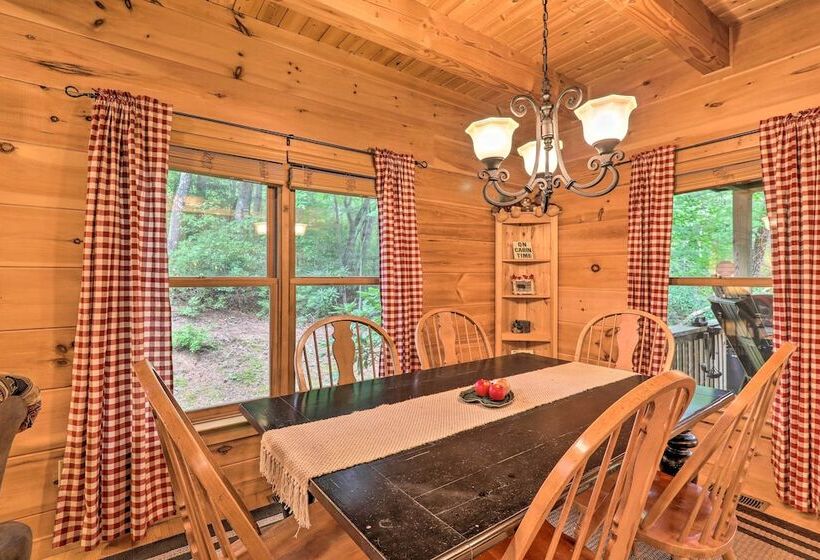 Private Cabin On 2 Acres: Hot Tub, 10 Mi To Boone!