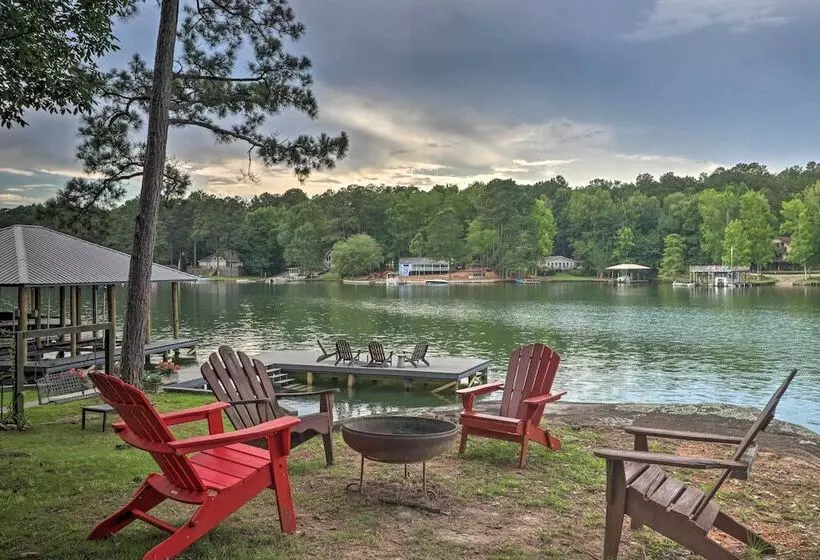 Arcade Cove    Lake Martin Home W/ Private Dock!