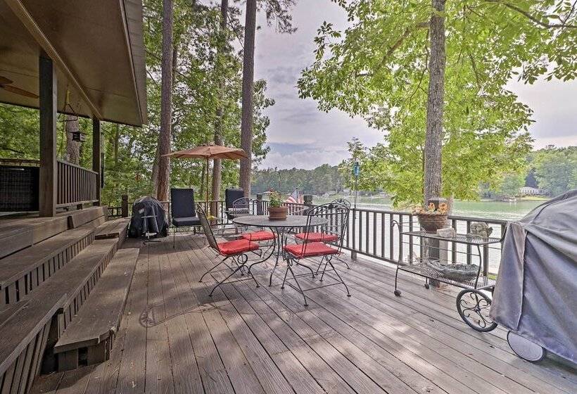 Arcade Cove    Lake Martin Home W/ Private Dock!