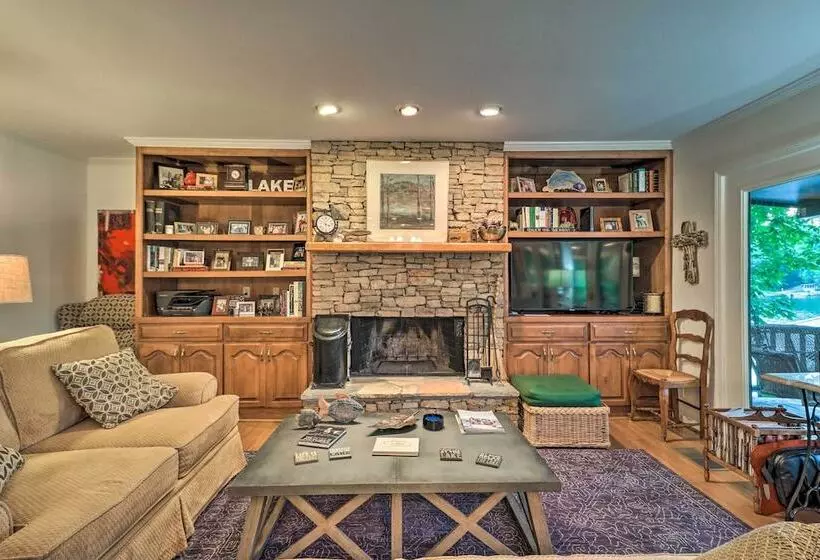 Arcade Cove    Lake Martin Home W/ Private Dock!