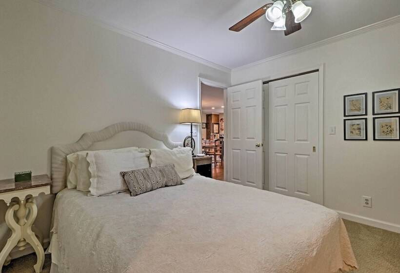 Arcade Cove    Lake Martin Home W/ Private Dock!