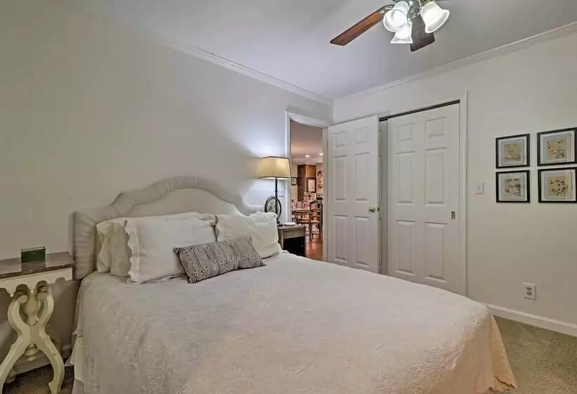 Arcade Cove    Lake Martin Home W/ Private Dock!