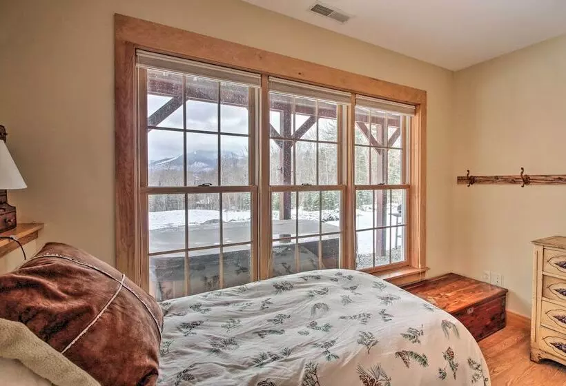 Architect Designed Franconia Home: Hot Tub & Views