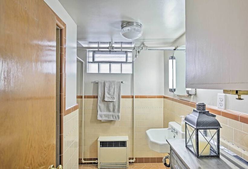 Ashton Escape W/ Yard: 56 Mi To West Yellowstone!