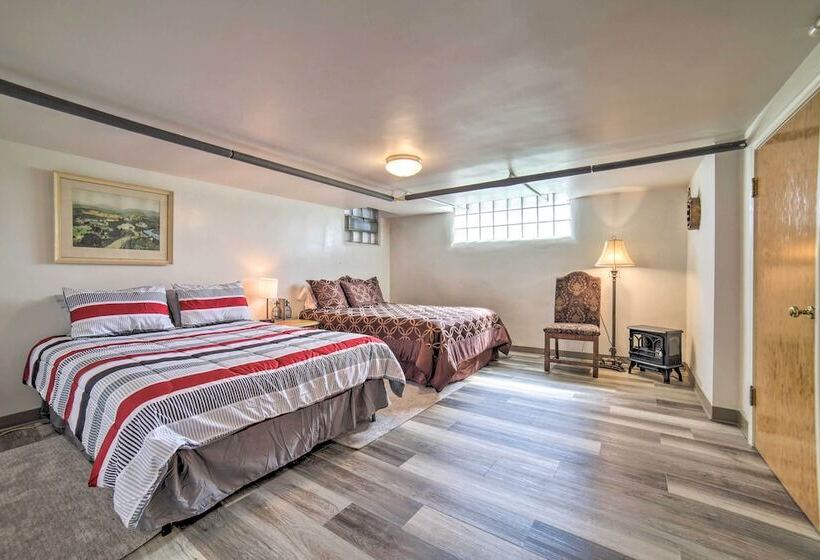 Ashton Escape W/ Yard: 56 Mi To West Yellowstone!