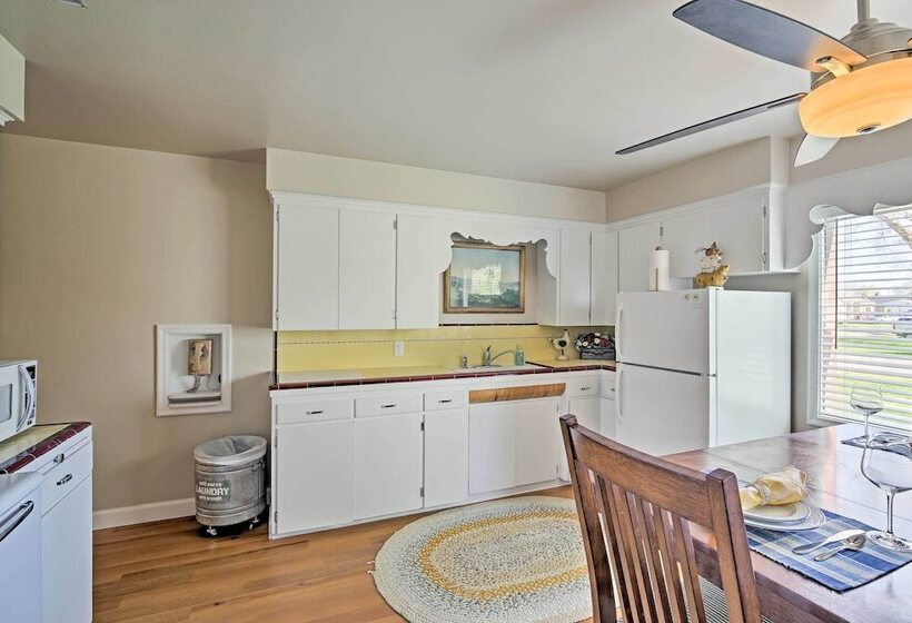 Ashton Escape W/ Yard: 56 Mi To West Yellowstone!