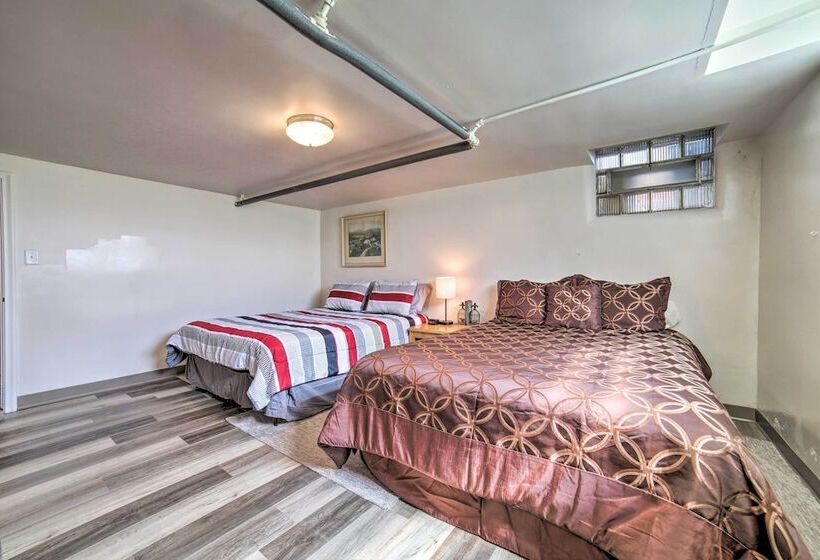 Ashton Escape W/ Yard: 56 Mi To West Yellowstone!