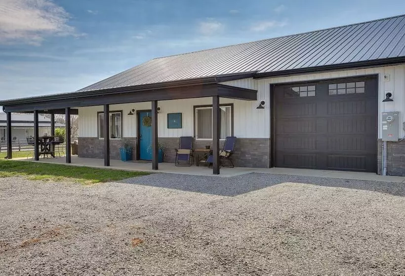 Byrdstown Home Near Dale Hollow Lake!