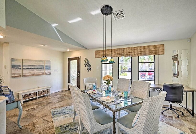 Canal Waterfront Home With Private Pool & Dock!