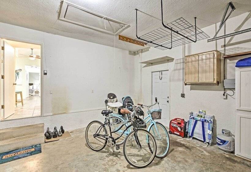 Canal Waterfront Home With Private Pool & Dock!