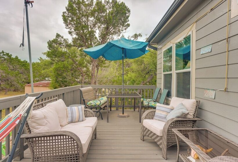 Canyon Lake Home W/ Spacious Deck & Backyard!