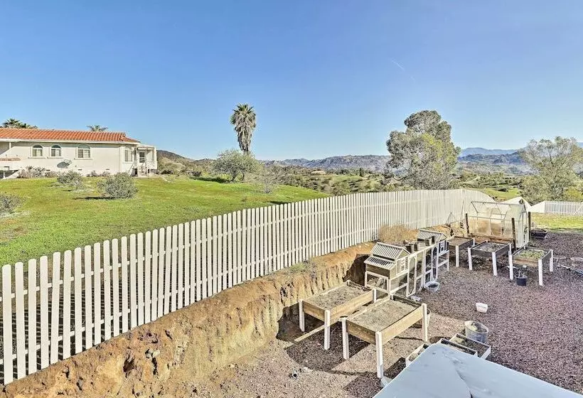 Fallbrook Home W/ Garden, Gazebo, & Fire Pit!