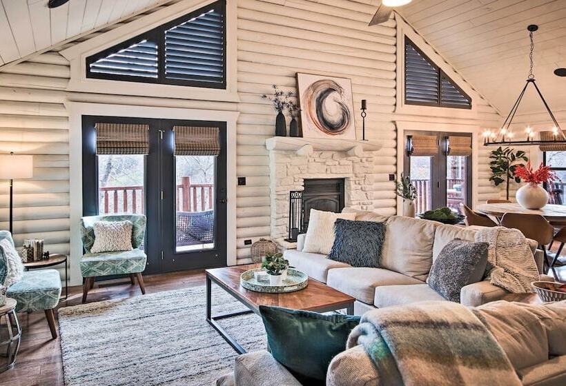 Enchanting Forested Cabin W/ Fire Pit & Grill